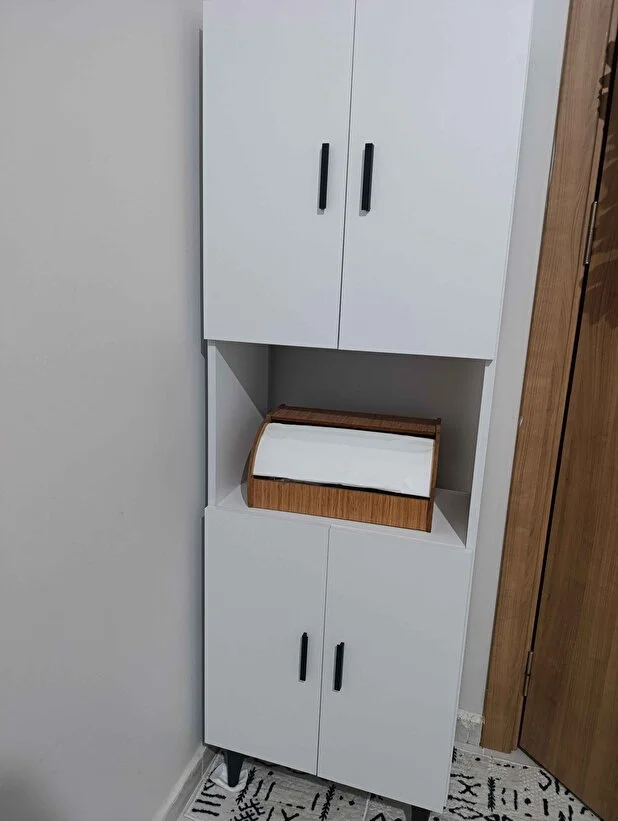 4 Kapaklı Bölmeli/Mikrodalgalı Çok Amaçlı Dolap